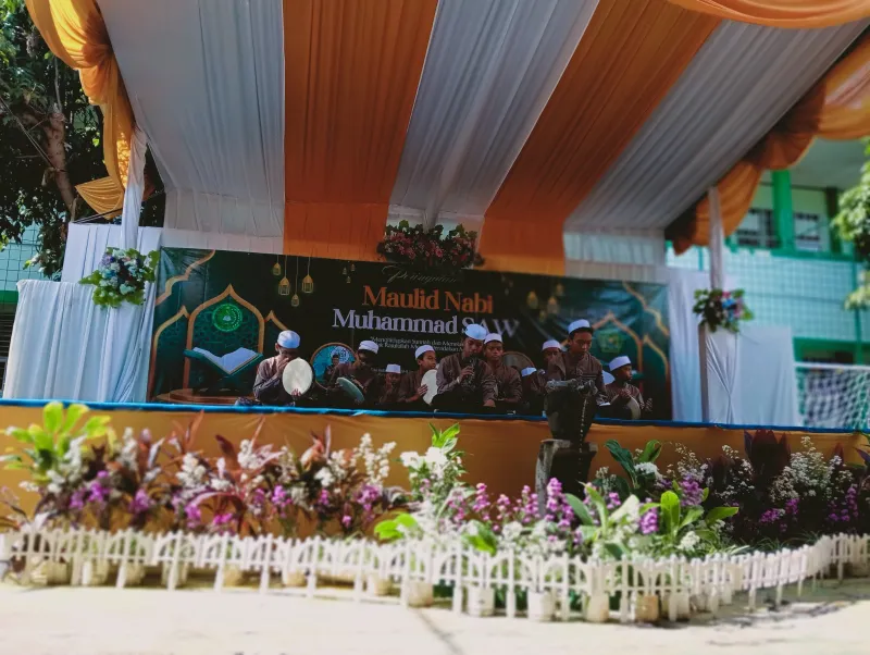 Peringatan Maulid Nabi Muhammad SAW